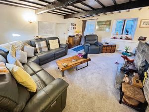 lounge- click for photo gallery